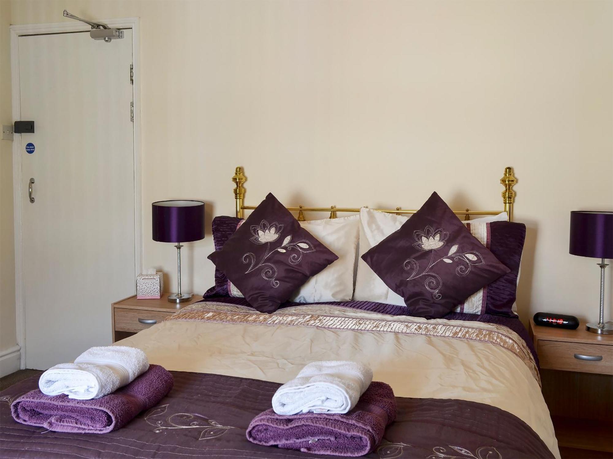 Mill View House Villa สการ์โบโรห์ ภายนอก รูปภาพ
