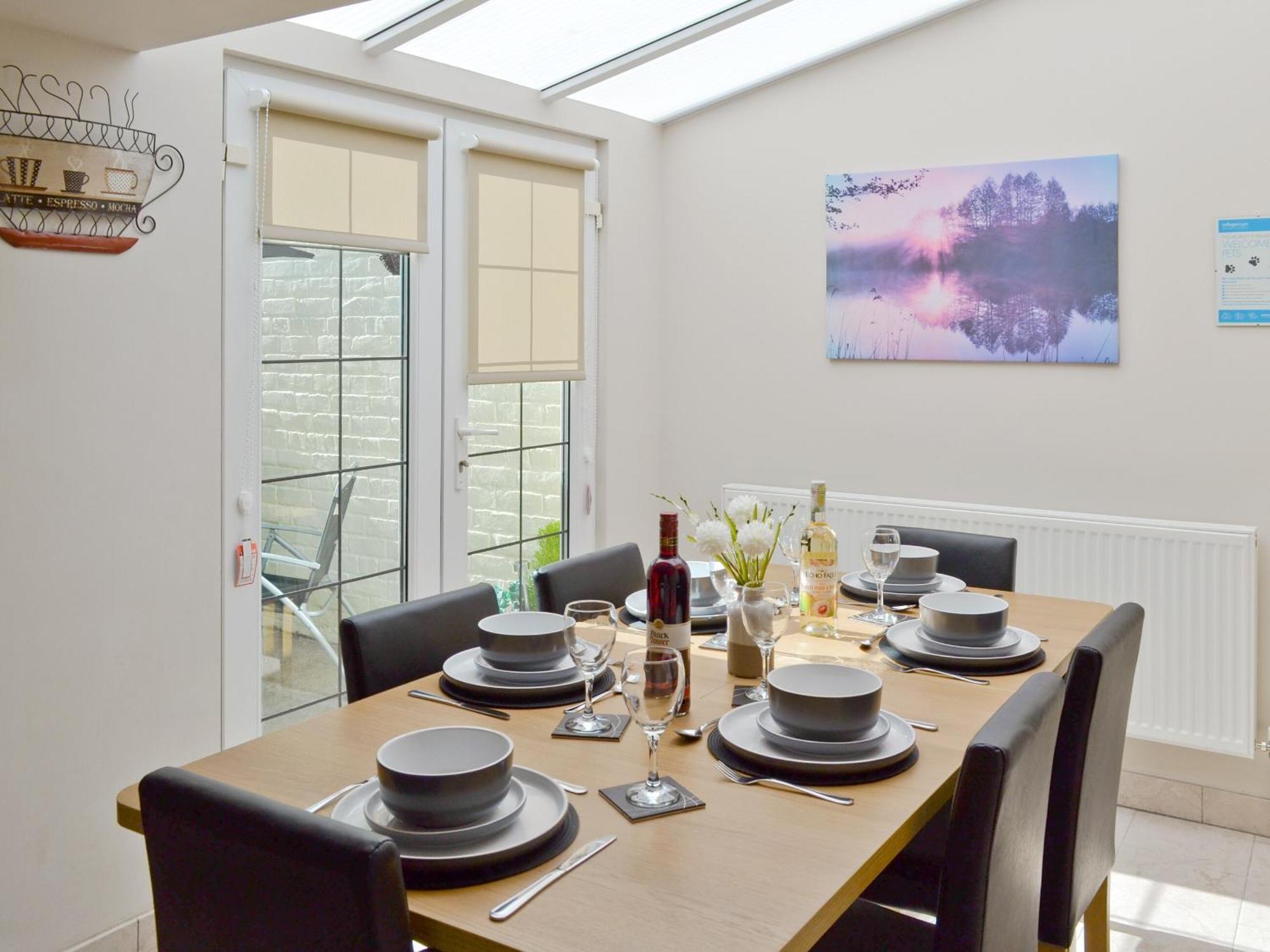 Mill View House Villa สการ์โบโรห์ ภายนอก รูปภาพ
